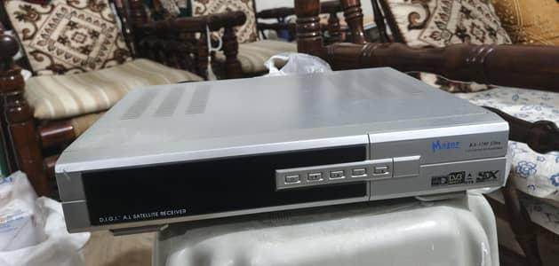 Digital Satellite Receiver