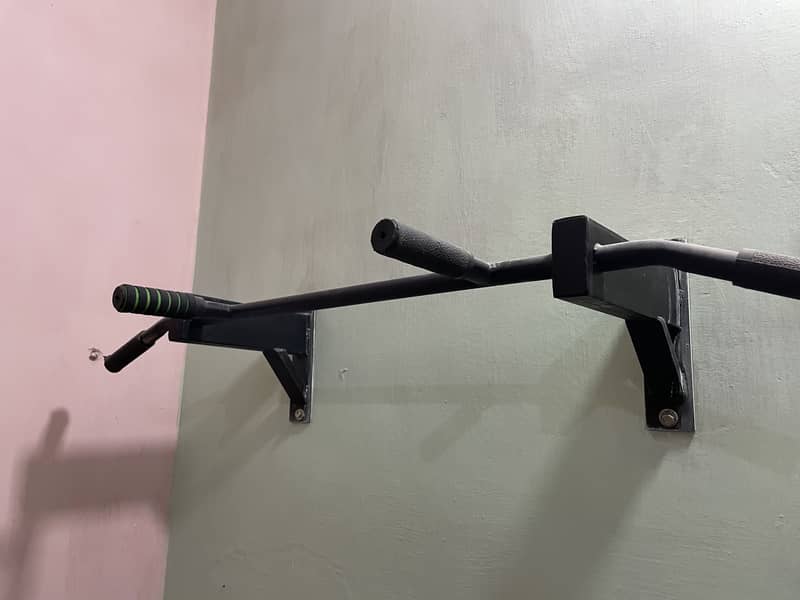 Pull up & push up bar 2
