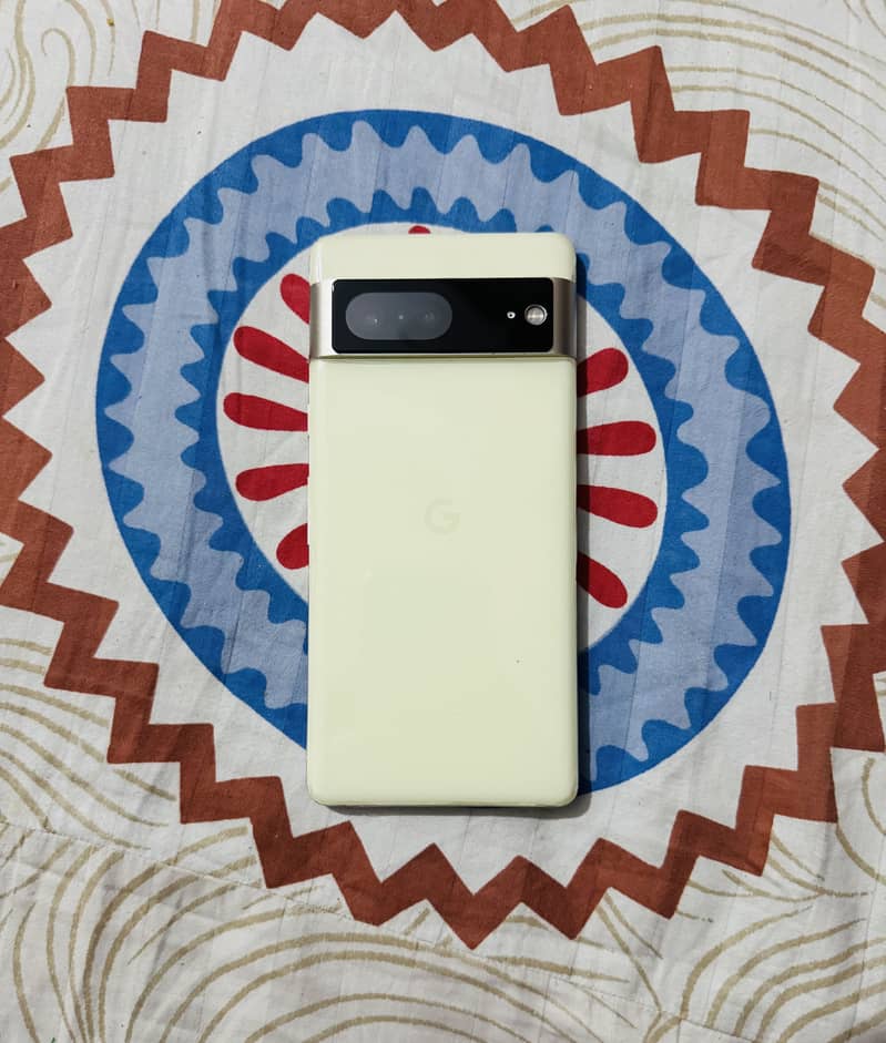 Google Pixel 7 3