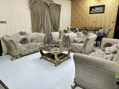 7 seater luxury Victorian style sofas set