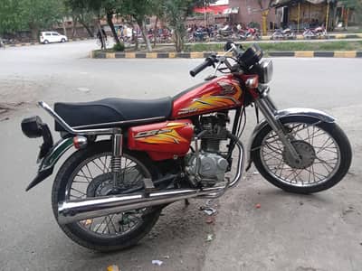 HONDA CG 125.