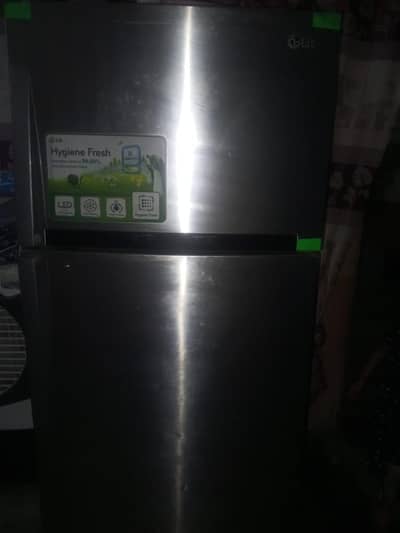LG refrigerator Condition 10/8
