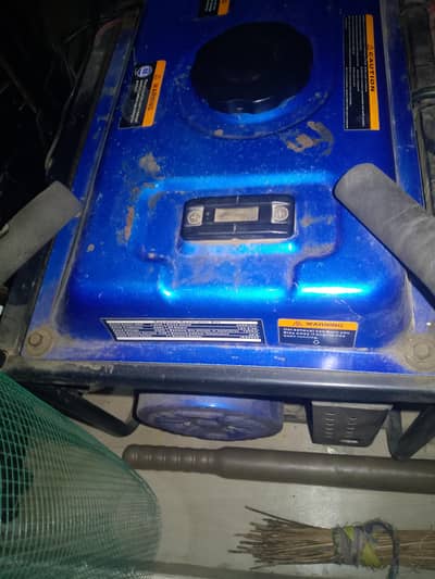 good working good condition cng kit + petrol dono hain