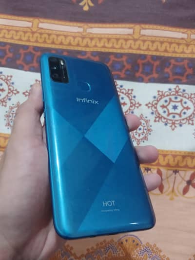 Infinix hot 9 play 4/64