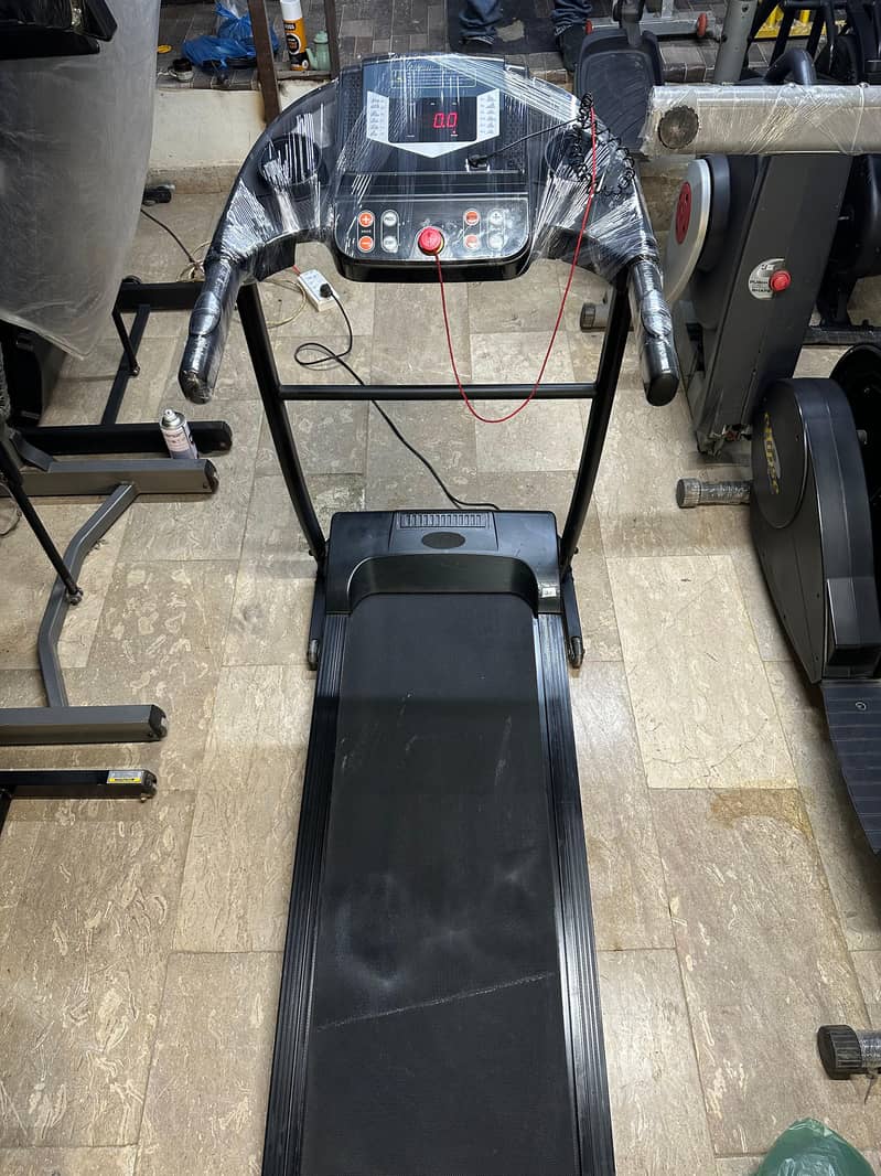Exercise (Elliptical cross trainer) cycle 14
