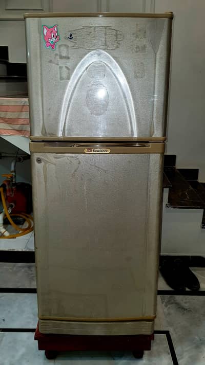 Dawlance Meduim Sized Refrigerator 10/10 Condition
