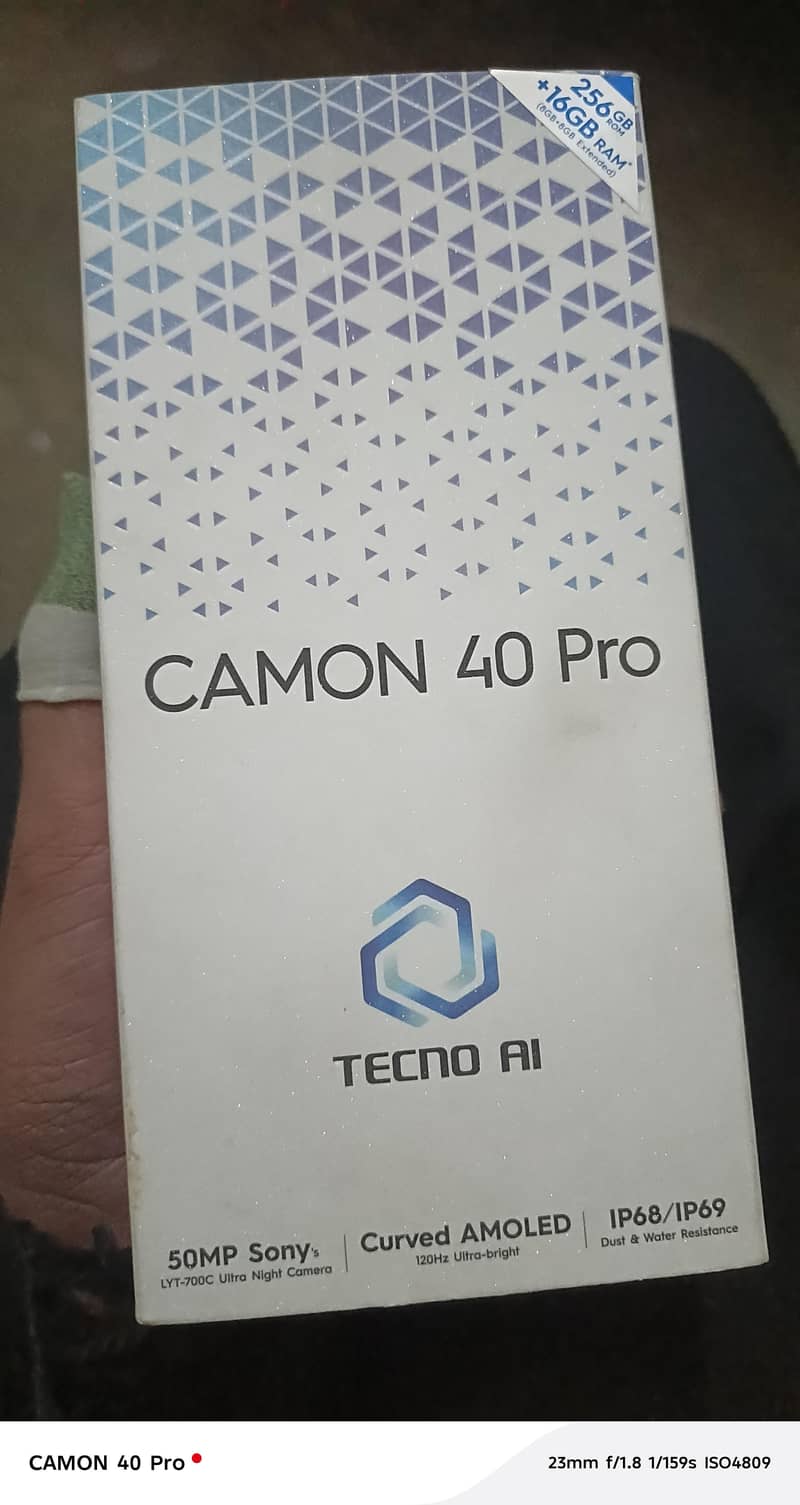 Tecno camon 40 pro 0