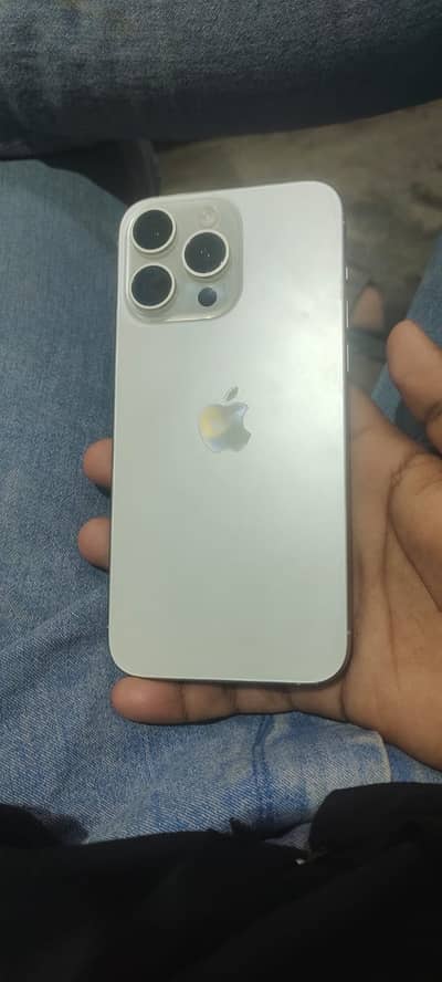 IPHONE 15 PRO MAX (FACTORY UNLOCKED) 256GB waterpack