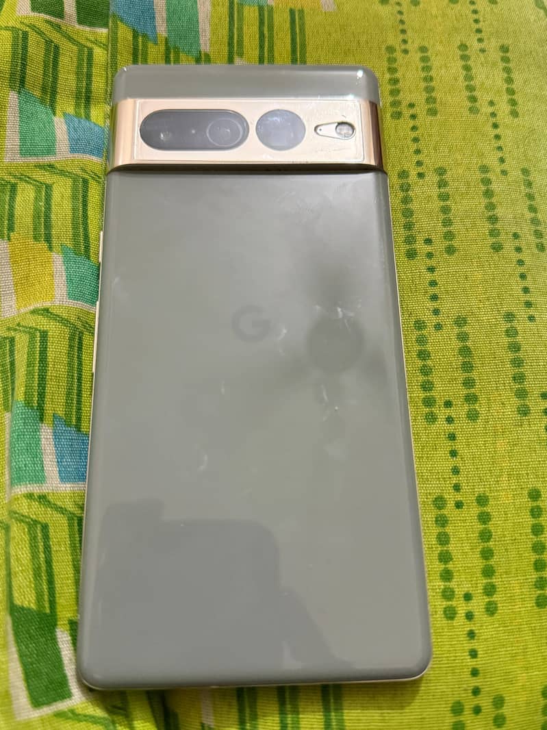Google Pixel 7 pro 0