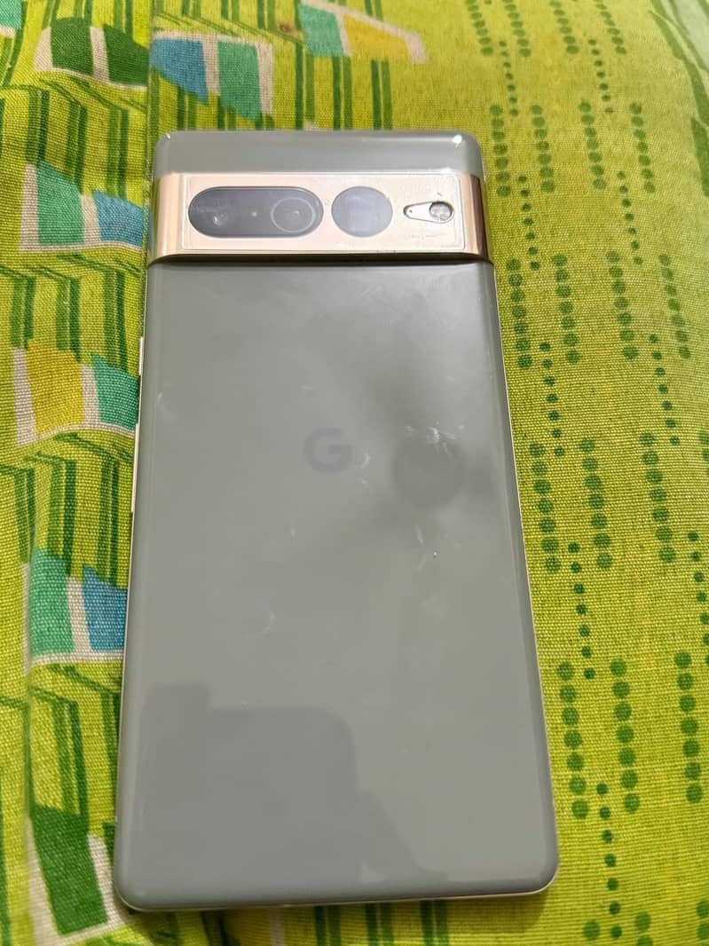 Google Pixel 7 pro 2