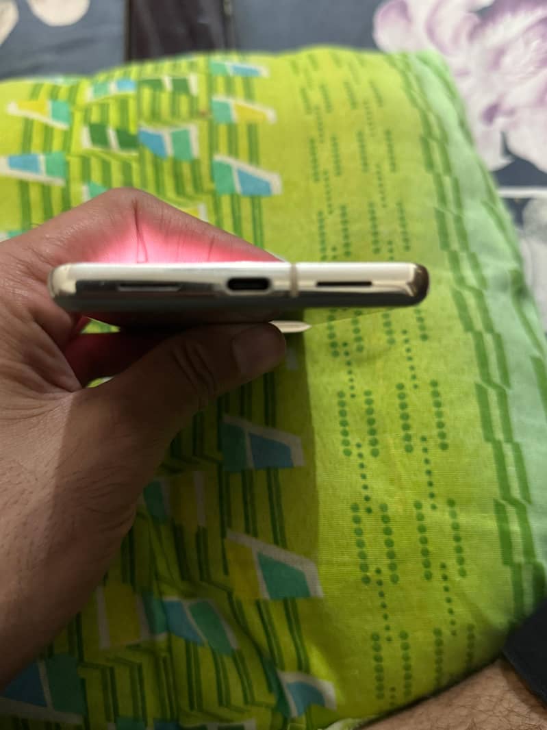 Google Pixel 7 pro 6