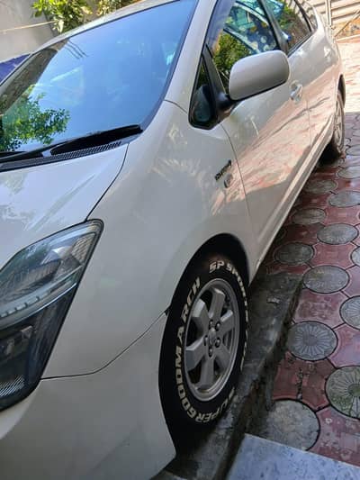 prius 2011 model 2015 registered