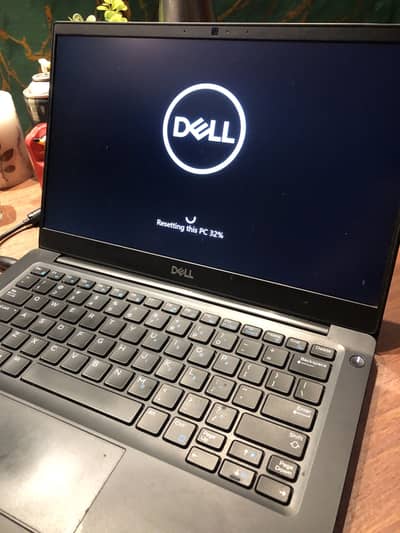 Dell Latitude 7390
