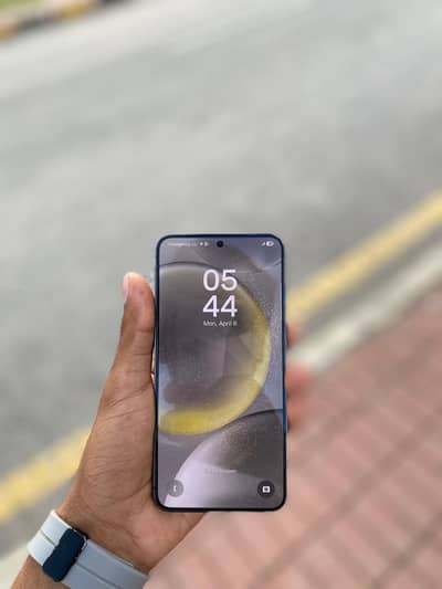 Samsung s24 non pta 8 128gb condition 10 9 waterpack exch with iPhone