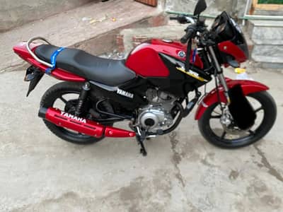 YBR 125r