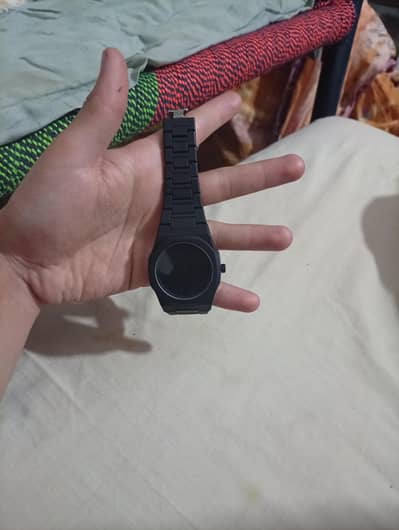 men watch brand new hai  gift Mila tha or mujha shoq Nahi hai in Ka