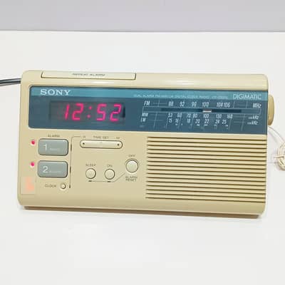 1980s Sony ICF-C220L Digimatic Digital Alarm Clock Radio | Taiwan Made