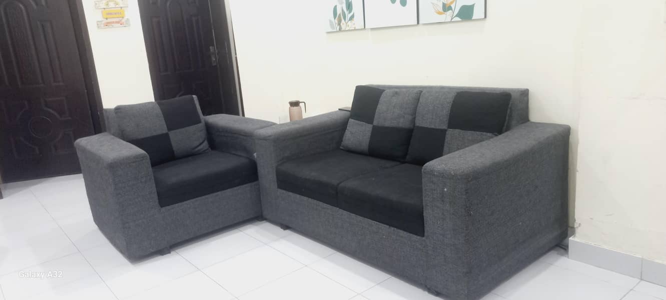 2 +1 seater sofas 1
