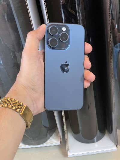 Iphone 15 Pro 128 gb jv Urgent sell