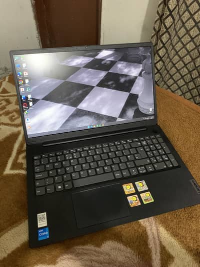Lenovo V15 G4