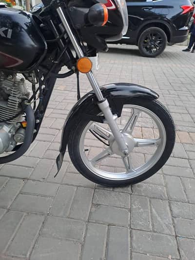 1st owner  just like new bike 03090156041