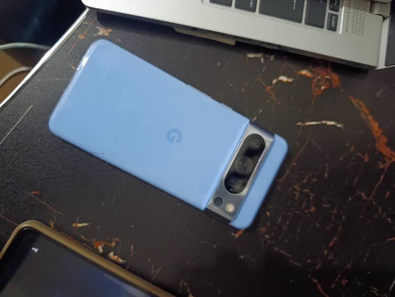 Google Pixel 8 Pro 0