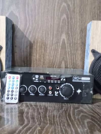2 speaker with Amplifier