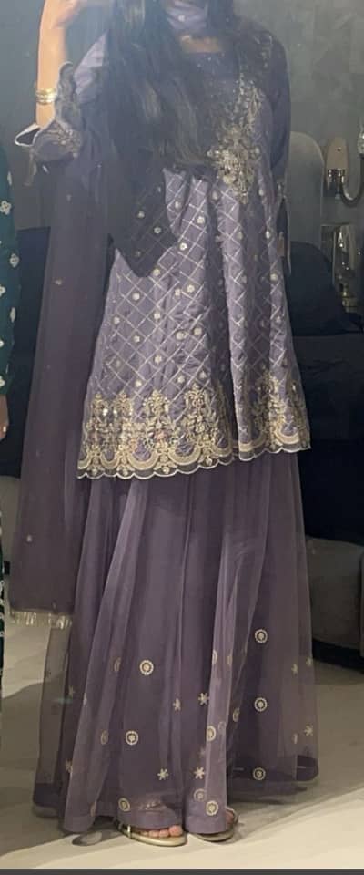 3 piece ghara shirt dupatta from gul Ahmed