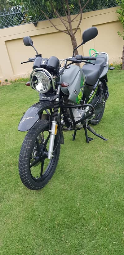 ybr 2023 like new for sale