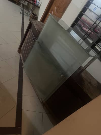 Reception Table with Think mm Glass on Front and Top.