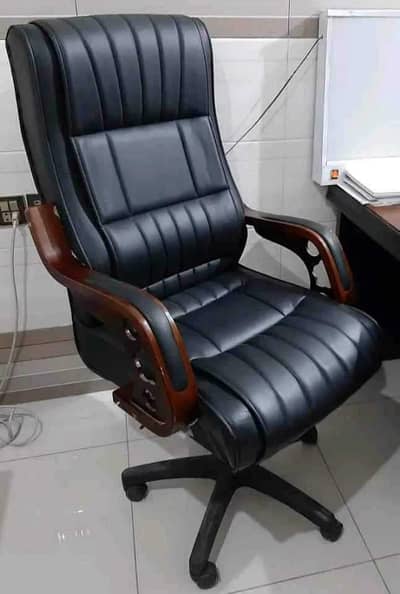 Office Chair/Boss Chair/High Back Chair/Computer Chair/Revolving