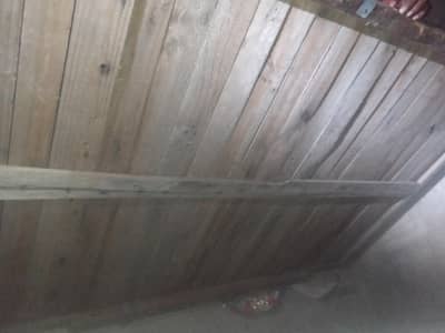 Thelaa ya Rerhi  just body hai