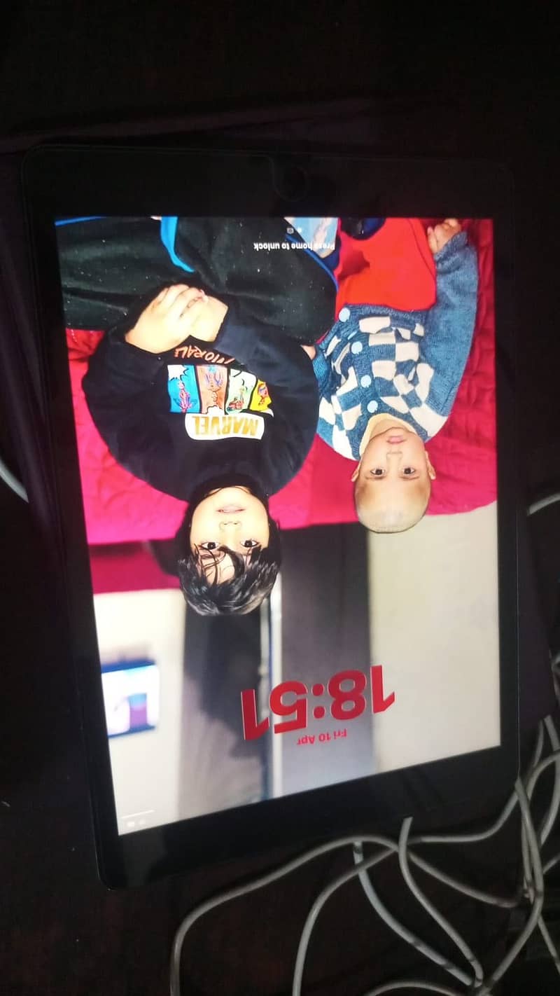 Ipad 8th Generation 32 gp 1