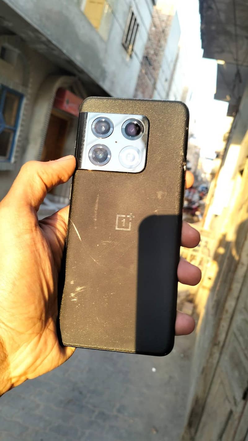 OnePlus 10 pro 1