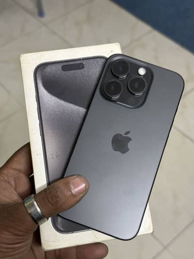 Iphone 15 pro with box FU