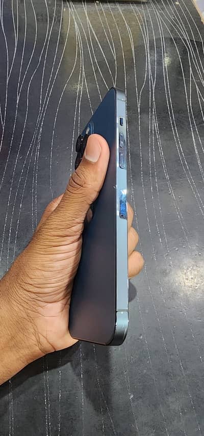 iPhone 12 pro max FU FACTORY UNLOCKED