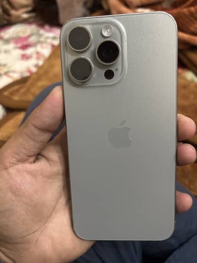 iPhone 15 Pro Max Jv