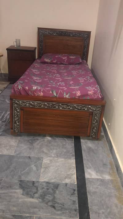 Furnish room available in E11/2 kfc markez for lady