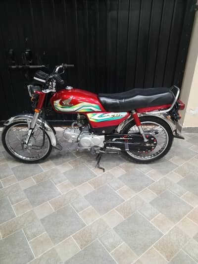 Honda 70 2022/23 neat condition O3OO 9488 7ll