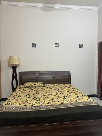 Urjent sale city change karnay kie waja sy