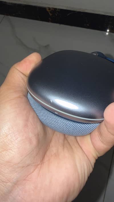 Apple Airpods Max lightning