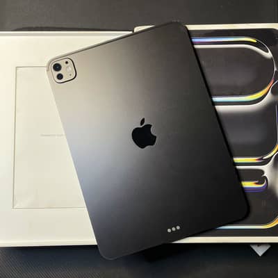 Ipad pro m4 11 inches 256gb 5th generation i pad