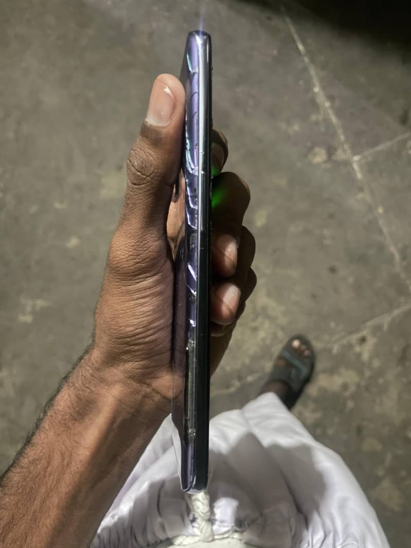 OnePlus 9 4