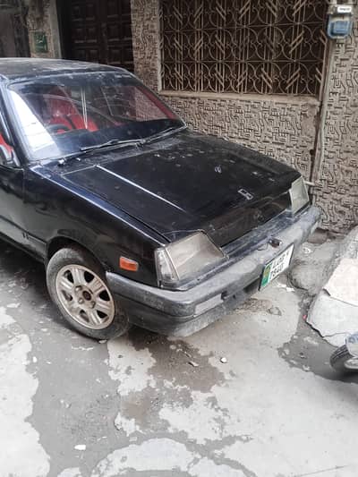 Suzuki khyber 1990 ac ka sara saman lga hua hai