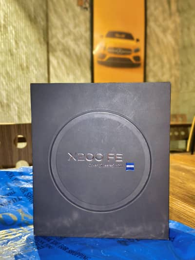 X200FE 12/512 BLACK   LBOX OPEN NON ACTIVE