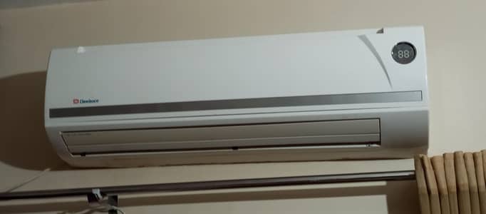 dawlance 1.5 ton Split ac