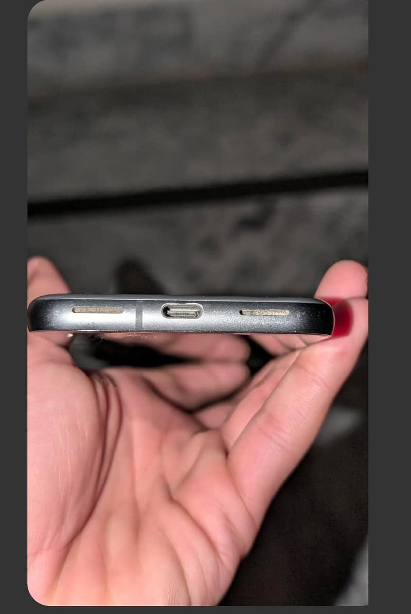 Google pixel 8a 3