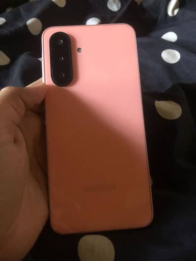 Samsung a26 5g 8gb ram 128 gb  2 month warrenty only lena wla rbta kre