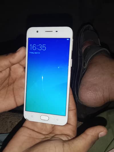 all ok hy 3 32 galss thora sa crek hy baqi chakny me all ok hy