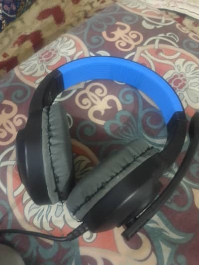 urgent sale almost new  perfect for gaming